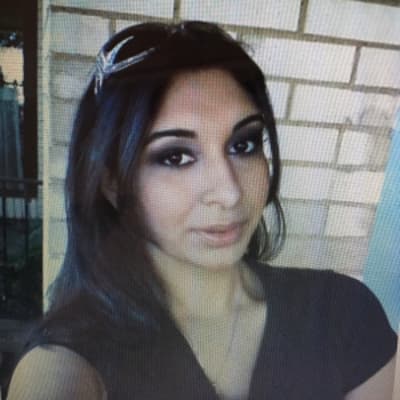 Psychic Reader Nina