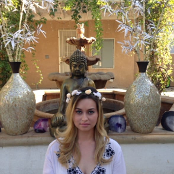 Psychic Adrianna