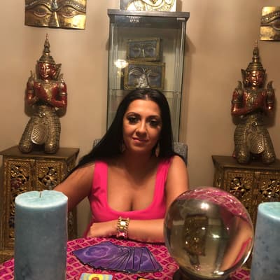 Psychic_angela