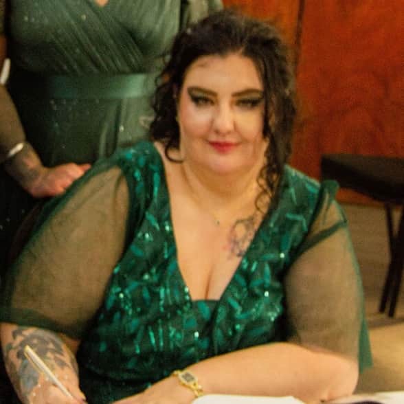 advisor Robyn