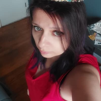 Ask Ashley
